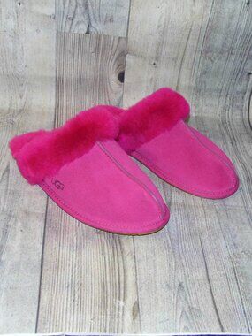 UGG Scuffette II Fuchsia Sheepskin Slippers Womens Size 7